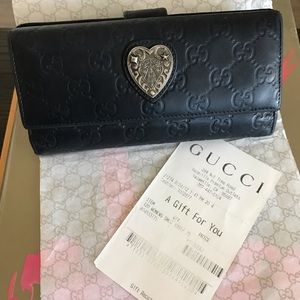 GUCCI “Guccissima” GG logo wallet